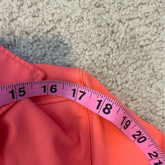 REI Women’s Pink Button Up Top Size Small - Picture 6 of 9